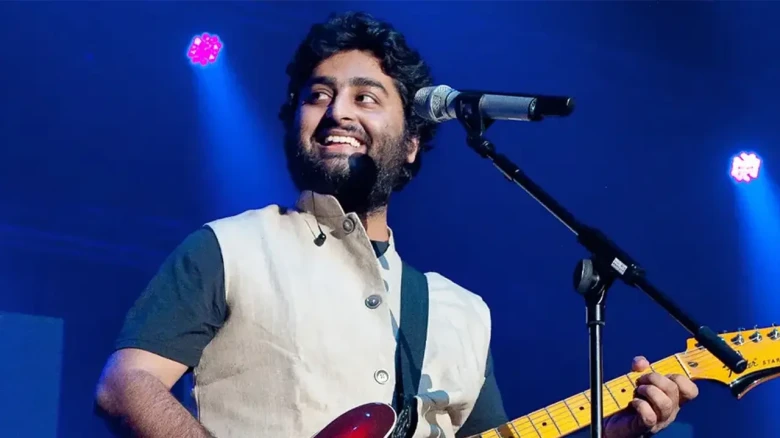 চিকিৎসকের চেম্বারে অরিজিৎ সিং, স্বাস্থ্য নিয়ে চিন্তিত ভক্তরা