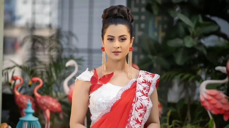 মাতৃত্বের ছুটি শেষে সেপ্টেম্বরেই ফিরছেন বুবলী, নতুন ছবি ‘ঢাকাইয়া দেবদাস’